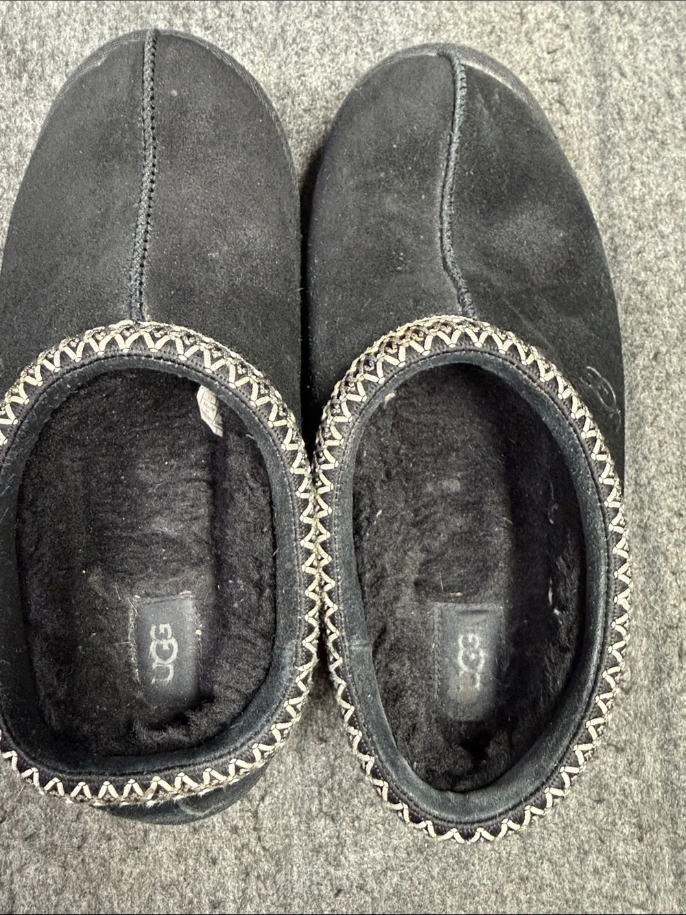 UGG classic slip